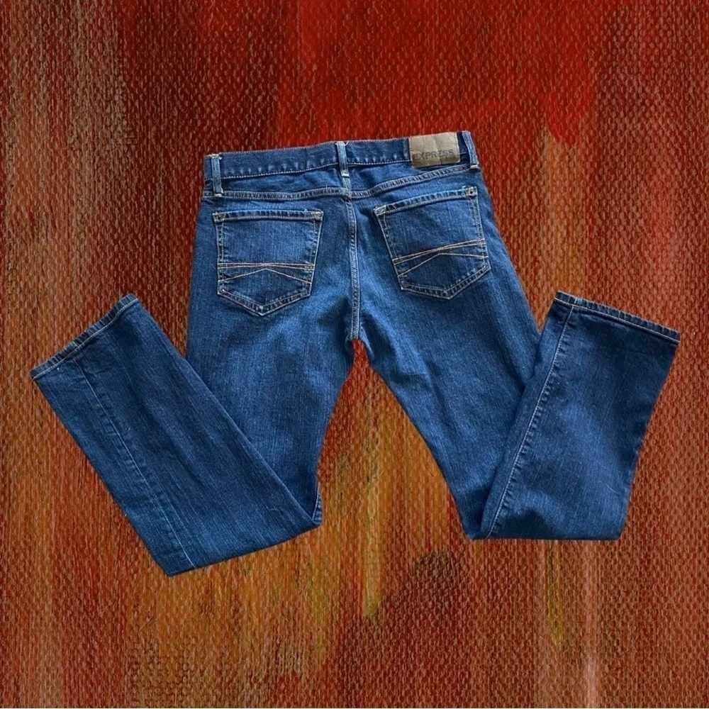 EXPRESS Men’s Rocco Slim Fit Straight Leg Jeans